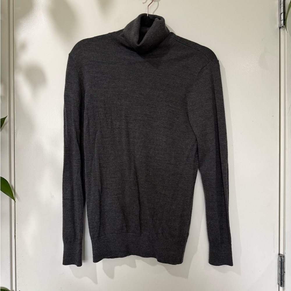 H&M Dark Gray Turtleneck Sweater